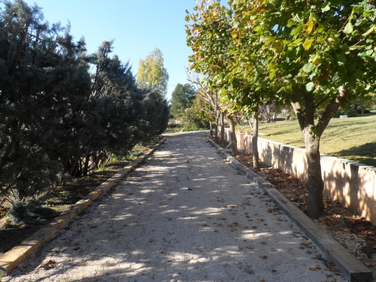 La Bastide Des Roses Bed and Breakfast Saint-Julien-d'Asse Εξωτερικό φωτογραφία