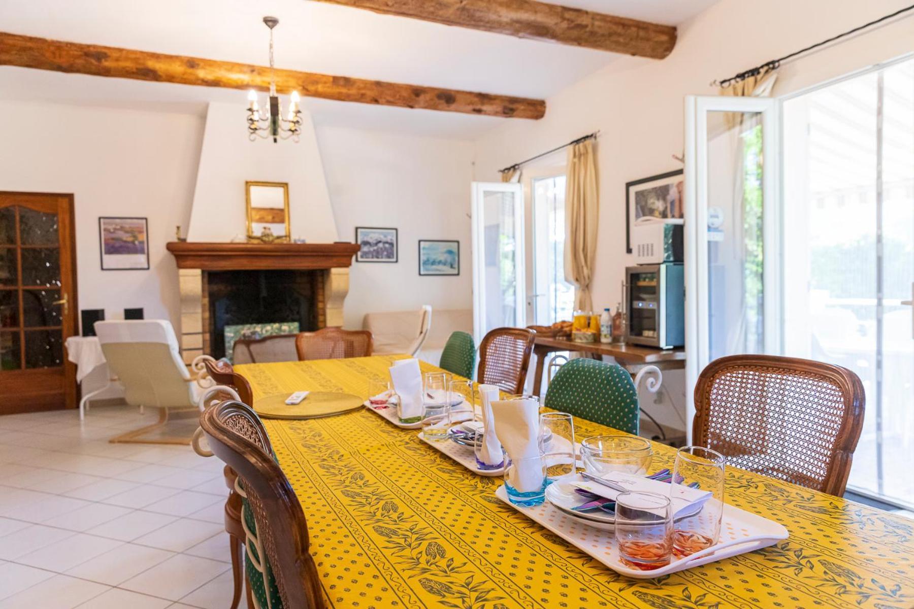 La Bastide Des Roses Bed and Breakfast Saint-Julien-d'Asse Εξωτερικό φωτογραφία